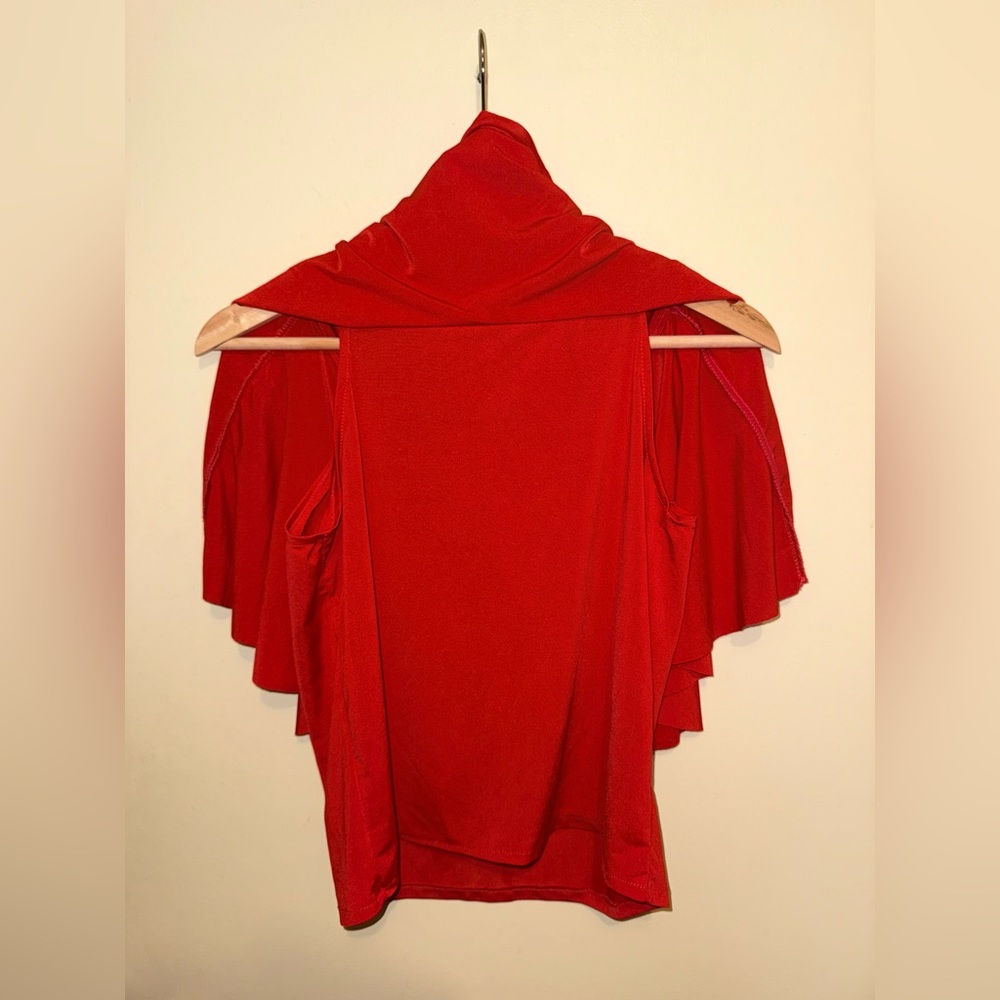 Red Ruffle Off-Shoulder Top | S-M - Picture 4 of 6